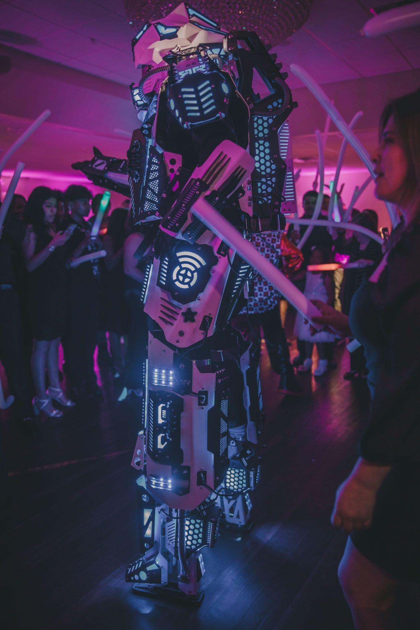 carousel-hero-element image-10
