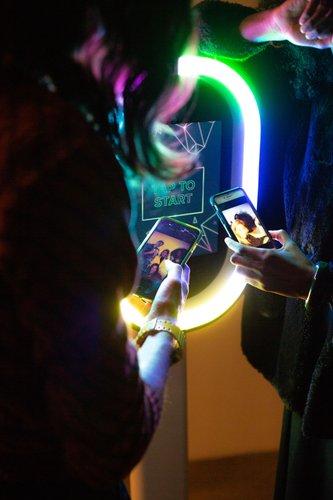 mobile - carousel-hero-element image-17