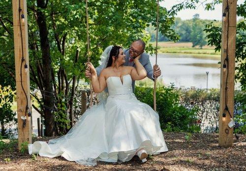 mobile - carousel-hero-element image-0